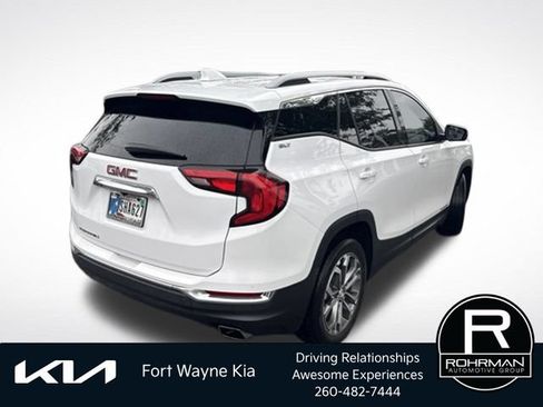 Used 2020 GMC Terrain SLT w/ Preferred Package FWD image 5