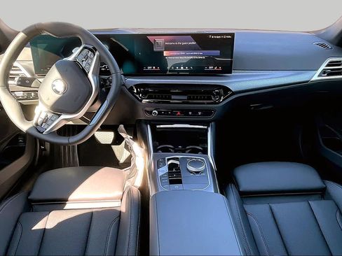 Used 2026 BMW 330i Sedan w/ Premium Package RWD image 10