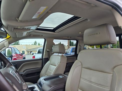 Used 2015 GMC Sierra 3500 Denali w/ Duramax Plus Package image 18