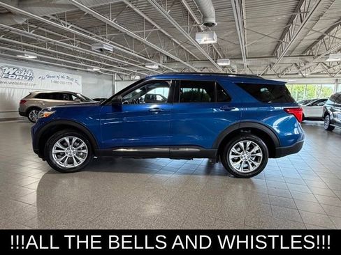 Used 2023 Ford Explorer XLT w/ Equipment Group 202A AWD/4WD image 8