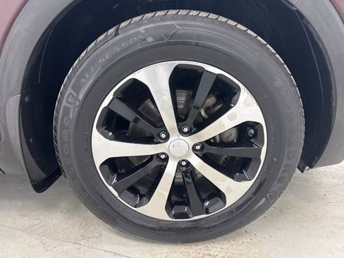 Used 2017 Kia Sorento EX w/ EX V6 Premium Package image 31