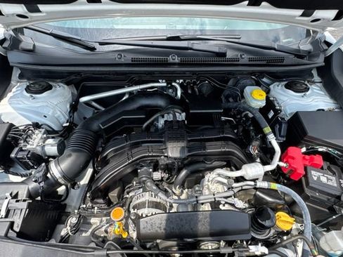 Certified 2025 Subaru Crosstrek 2.5i Limited AWD/4WD image 8