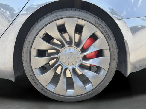Used 2022 Tesla Model 3 Performance AWD/4WD image 29