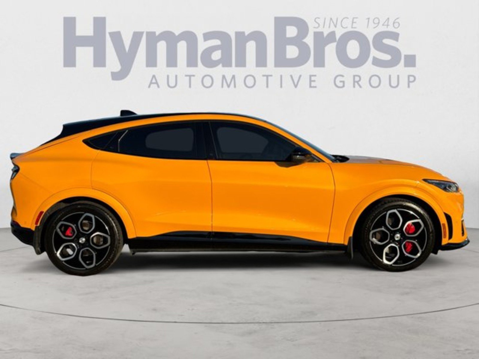 Used 2022 Ford Mustang Mach-E GT AWD/4WD image 2