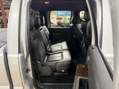 Used 2015 Ford F250 Platinum w/ FX4 Off-Road Package AWD/4WD image 18