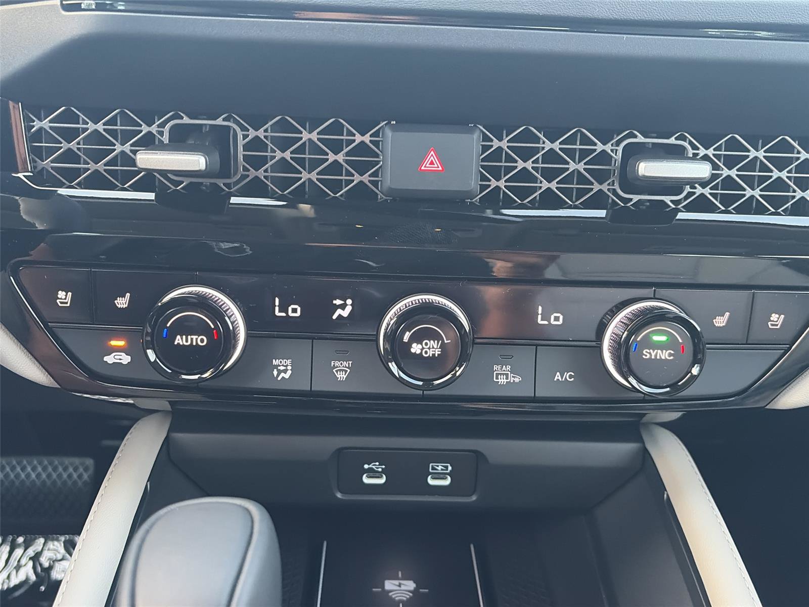 New 2026 Honda Accord Hybrid Touring image 17