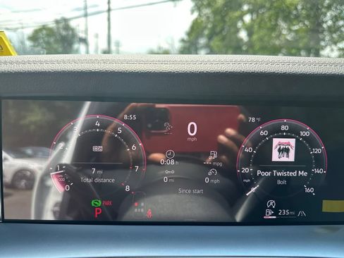 New 2026 Volkswagen Tiguan SE R-Line AWD/4WD image 12