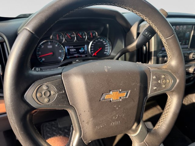 Used 2018 Chevrolet Silverado 1500 LT w/ Texas Edition RWD image 13