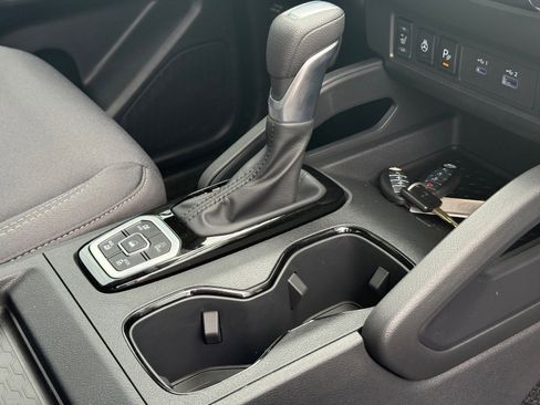 New 2026 Nissan Frontier SV w/ All-Weather Content Package image 15