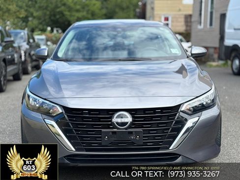 Used 2025 Nissan Sentra SV w/ All-Weather Package FWD image 2