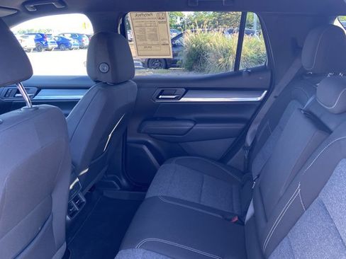 Used 2025 GMC Terrain Elevation AWD/4WD image 18