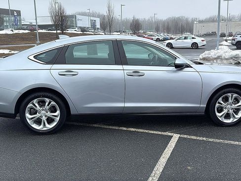 Used 2023 Honda Accord LX image 4