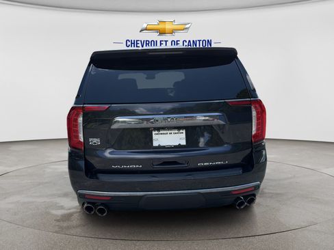 Used 2023 GMC Yukon Denali Ultimate AWD/4WD image 6