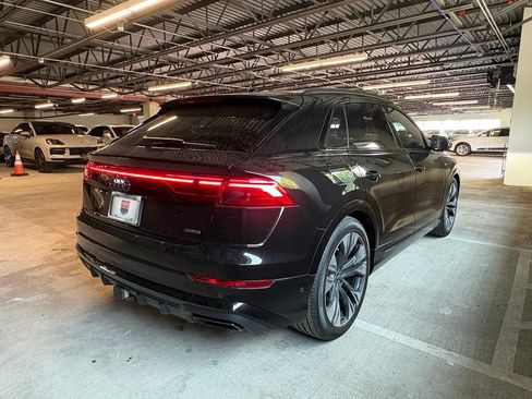 Used 2026 Audi Q8 Premium Plus AWD/4WD image 8
