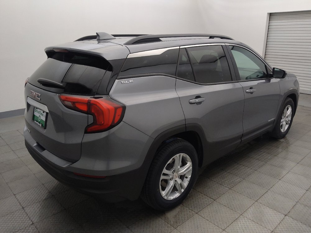 Used 2021 GMC Terrain SLE w/ Driver Convenience Package FWD image 9