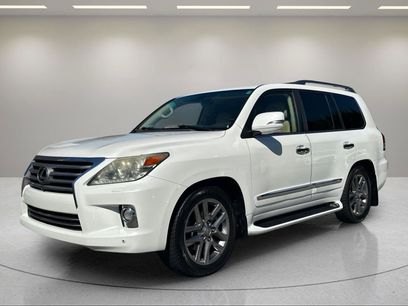 Used 2013 Lexus LX 570 4WD w/ Luxury Pkg