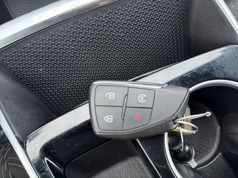 Used 2025 Chevrolet Equinox LT image 22