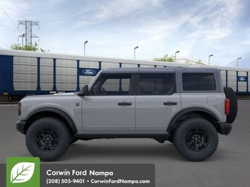 New 2026 Ford Bronco Big Bend w/ Black Diamond Package AWD/4WD image 4