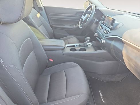 Used 2023 Nissan Altima 2.5 S image 15