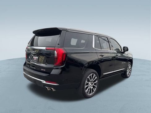 Used 2025 GMC Yukon Denali w/ Sun & Power Step Package image 8