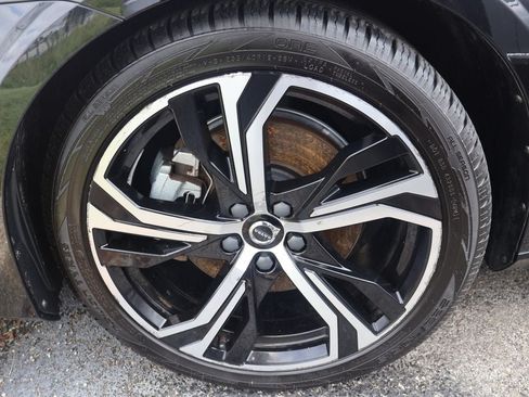 Used 2024 Volvo S60 B5 Core AWD/4WD image 9