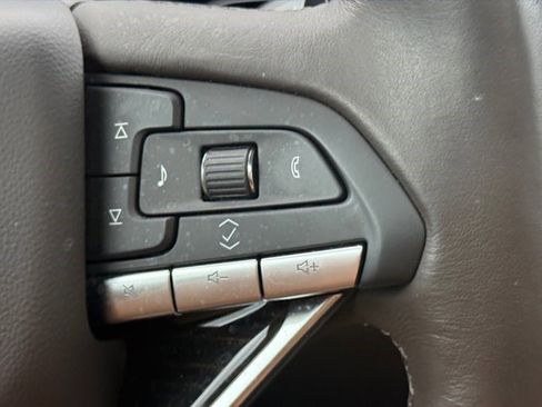 Certified 2023 Cadillac Escalade Premium Luxury w/ Performance Package AWD/4WD image 10