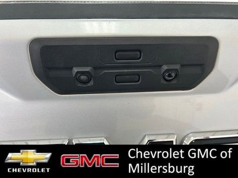 Used 2022 GMC Sierra 1500 Elevation w/ LPO, Elevation Black Package image 7