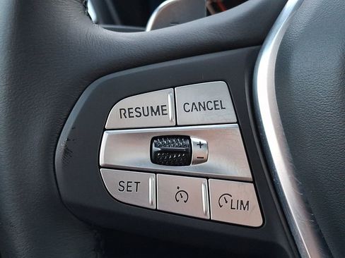 Used 2025 BMW X4 xDrive30i image 17