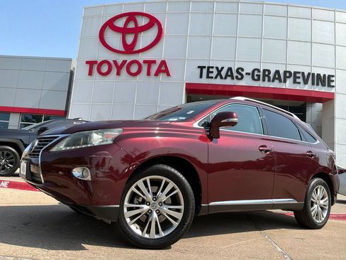 Used 2013 Lexus RX 350 FWD w/ Navigation Pkg image 2