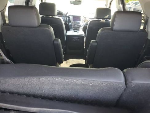 Used 2019 Chevrolet Tahoe LT w/ RST Edition AWD/4WD image 7