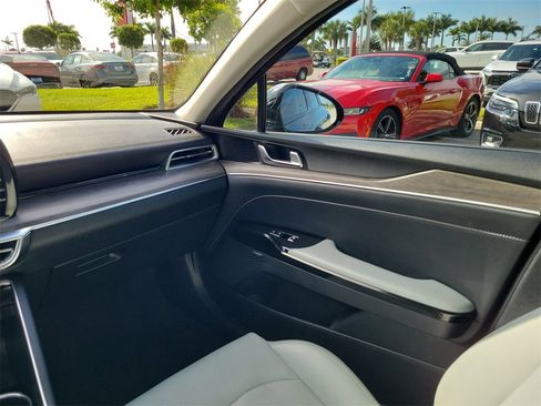 Used 2024 Kia K5 EX w/ EX Premium Package image 18