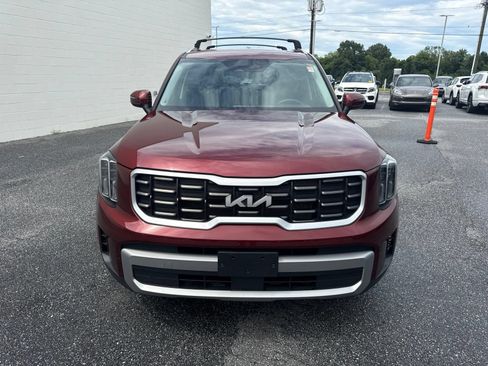 Used 2023 Kia Telluride S AWD/4WD image 2