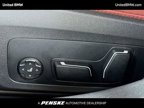 Used 2025 BMW i4 xDrive40i image 4