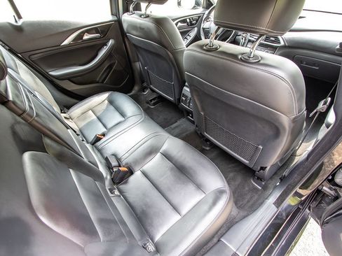 Used 2017 INFINITI QX30 w/ Cargo Package image 25