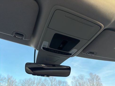 Used 2022 Honda Civic Touring image 14