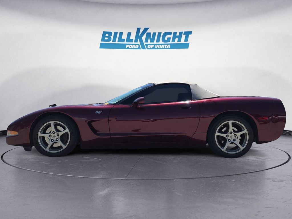 Used 2003 Chevrolet Corvette Convertible w/ Preferred Equipment Group1 RWD image 2