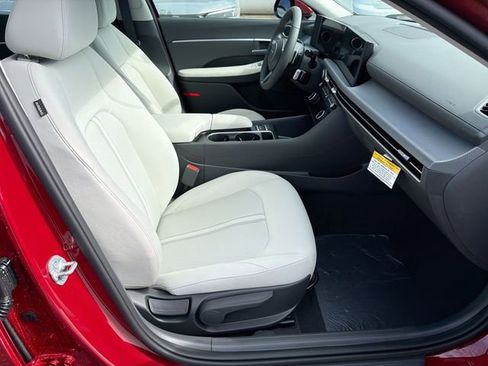 New 2026 Hyundai Sonata SEL FWD image 26