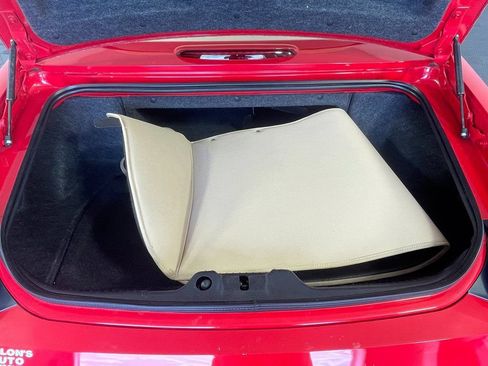 Used 2005 Ford Thunderbird RWD image 7