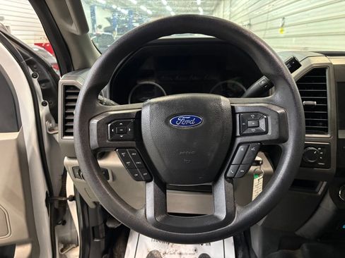 Used 2022 Ford F250 XL w/ Power Equipment Group image 13
