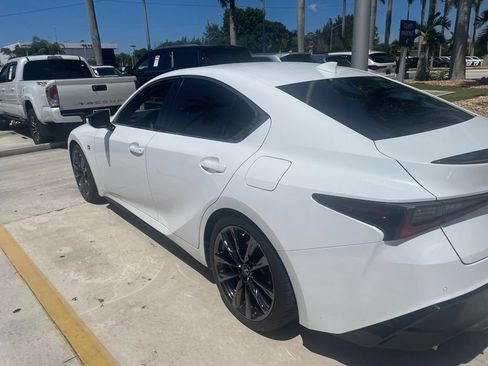 Used 2022 Lexus IS 350 F Sport RWD image 5