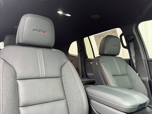 New 2026 GMC Acadia AT4 w/ Super Cruise Package AWD/4WD image 15