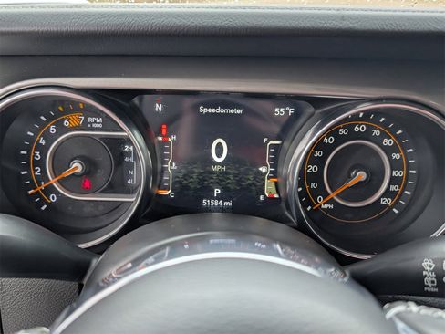 Used 2023 Jeep Wrangler Sahara w/ Cold Weather Group image 11