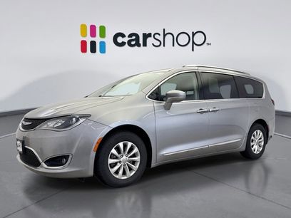Used 2019 Chrysler Pacifica Touring-L