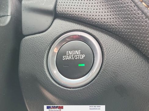 Used 2022 Chevrolet Equinox Premier FWD image 29
