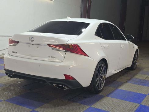 Used 2019 Lexus IS 300 F Sport w/ F Sport Package RWD image 3
