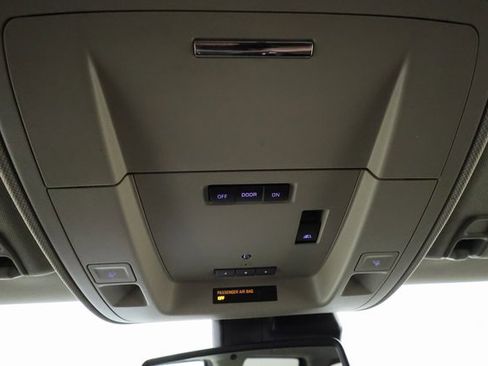 Used 2018 GMC Sierra 1500 SLT image 19