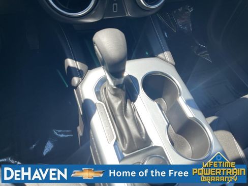 Used 2024 Chevrolet Blazer LT AWD/4WD image 16