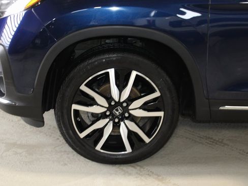 Used 2022 Honda Pilot Touring image 6