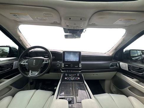 Used 2018 Lincoln Navigator L Black Label AWD/4WD image 20