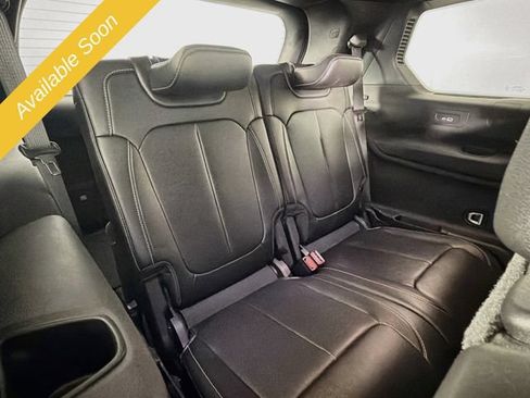Used 2024 Jeep Grand Cherokee L Limited AWD/4WD image 26